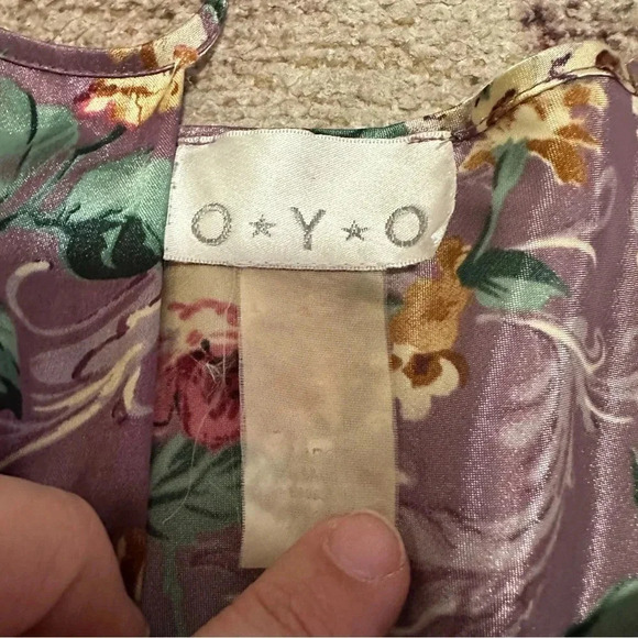 Vintage 90’s purple floral slip dress with a gorgeous floral pattern - Picture 6 of 12